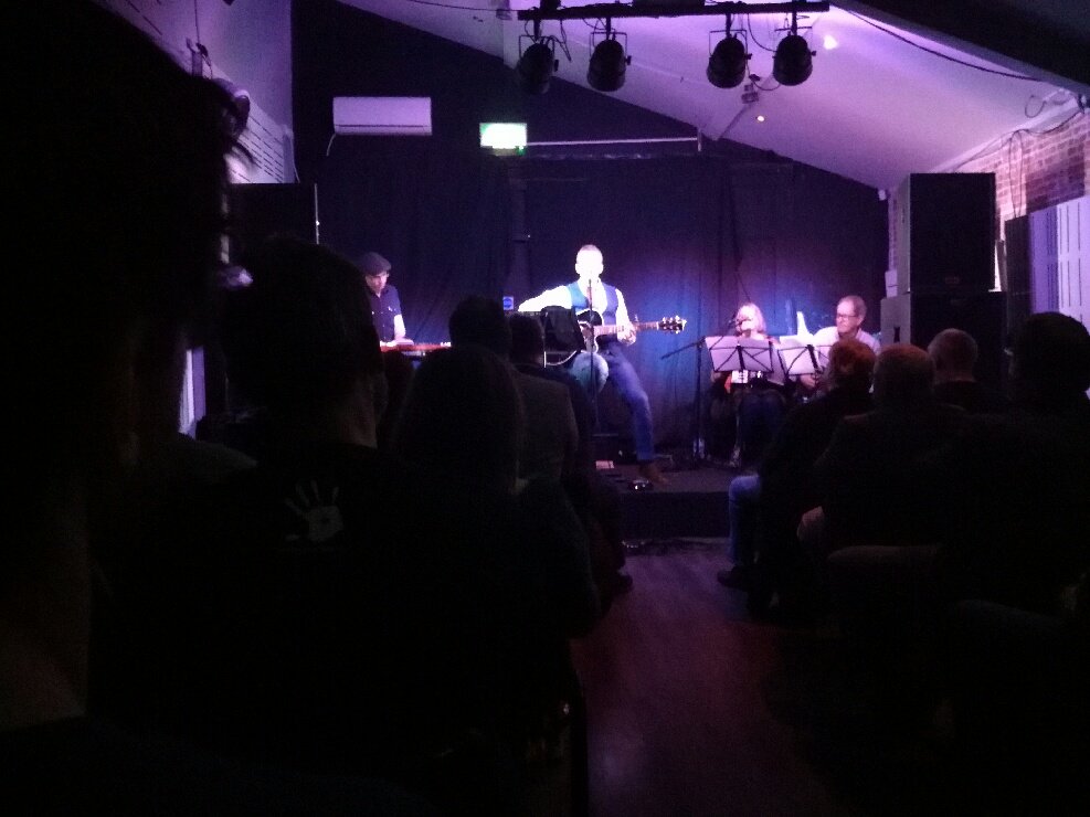 <a href="/alunparry/">Alun Parry</a> on stage performing new songs from his album. Great unionist singer