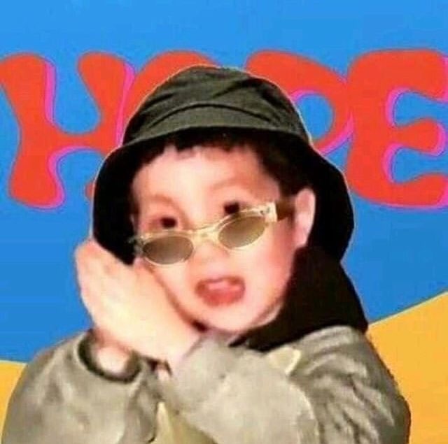 injeolmi04's tweet photo. Saengil-chugahamnida oppa. May your sunshine be on us forever yk. Hobi, I hope that you achieve every aspects of success yk coz you deserve it. I love you forever and always make us go weeeee by posting "hope on the street".
#hobiday #HopeWorld #onlysunshine https://t.co/09vRnc03uT