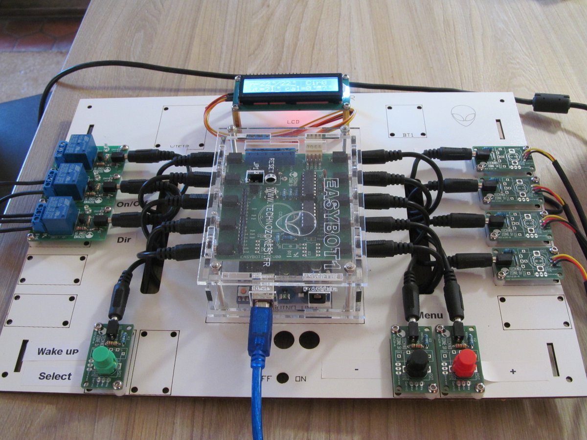 technozone51's tweet image. Prototypage rapide d&apos;une commande d&apos;une vanne mélangeuse 3 voies de plancher chauffant avec le matériel de @technozone51 par une carte #arduino . Programmation rapide avec #blocklyrduino. Une fois le prototype testé, un Circuit Imprimé dédié sera réalisé...