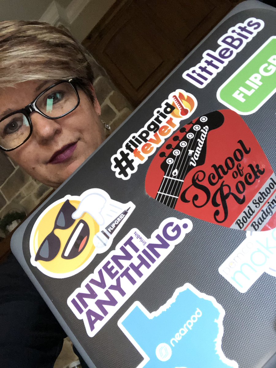 tammykirk_'s tweet image. Using my chrome book to promote my tech @nearpod @Flipgrid #VISDRocks