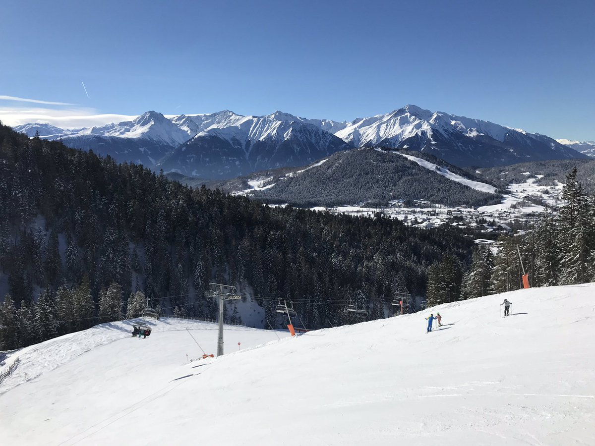 climate_ice's tweet image. back from overnight train to Innsbruck ... ski trip #flyless #skifeld