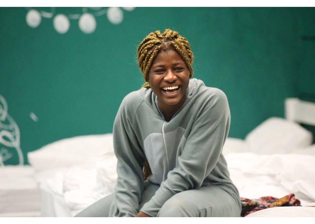RantRaveExhale's tweet photo. @JulieAdeda @JamesSimiade @Rrkfau_6 Sorry for your pain.. may the good Lord heal u granny
Ur slot has ended! Bye!
#alexunusualat23 #alexisbae #alexwiththegrace #BBNaija #teamalex https://t.co/jMXFUkJj5U