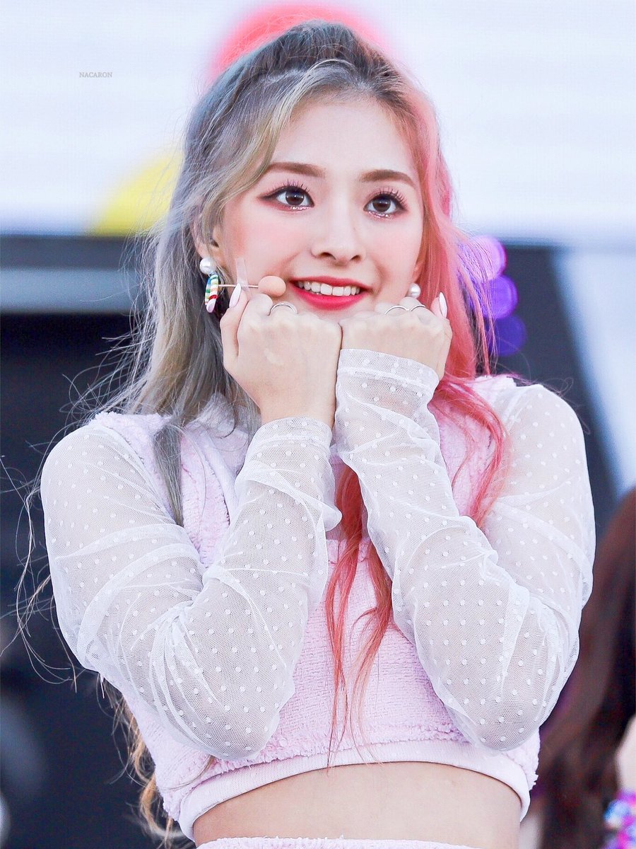 nacaronng's tweet photo. 181104

공주처럼💝

#FROMIS_9 #LEENAGYUNG #NAGYUNG #이나경 #나경 https://t.co/BJ14tCmZxN
