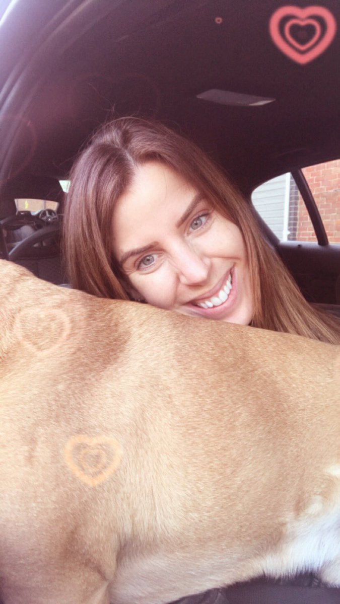 Carly Rowena tweet media