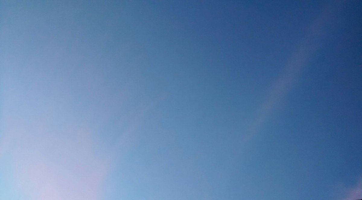 lesenimdunkeln's tweet image. #cloudcontent