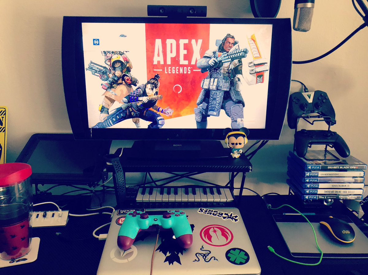 thetrashygamer's tweet photo. Looks like itโs me and @mickeymouse vs the world today. If you want to join us, message me on the @playstation network. My PSN is: โT2ASHโof course!
#thetrashygamer #inerdia #gamermickey #funko #t2ash #wearedescendants #descendantgaming #suckitnerdshow #playstation #apexlegends https://t.co/ywjVDsaYKc