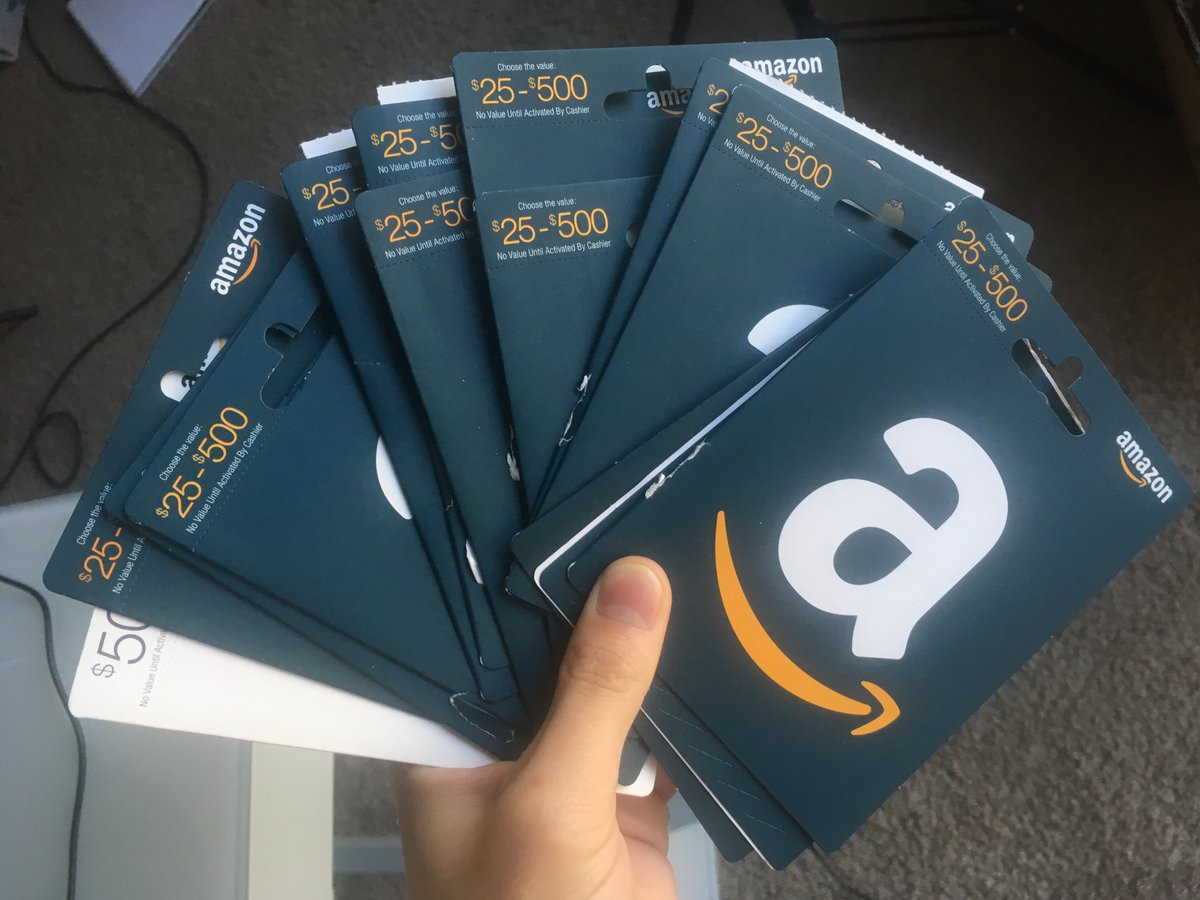 Zhc On Twitter Rt If You Want A Gift Card I Hid Tons Of Amazon Gift Cards In My New Video And There Is A Prompt Each Hour Best Answers Win 100 - roblox gift card codes 2019 feb