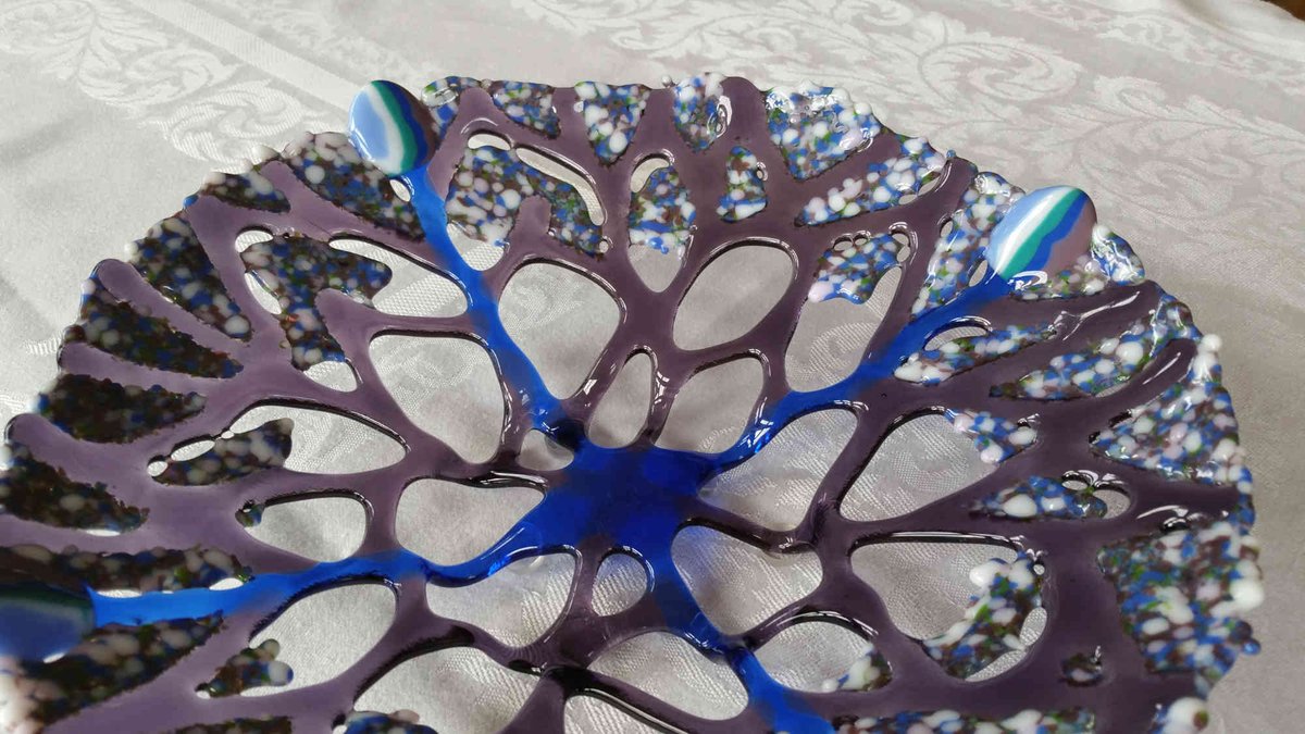 GlassLizardArt's tweet photo. Lavender lace fused glass plate has blue, pink/purple colours with crushed glass edge to give it a unique texture. Visit my website at https://t.co/rBvSNx0tvt, leave me a comment. #interiordesign #homedecor #decorating #Luxury #Design #decor #winemoments #barfurniture https://t.co/6Dhwr7DOgX