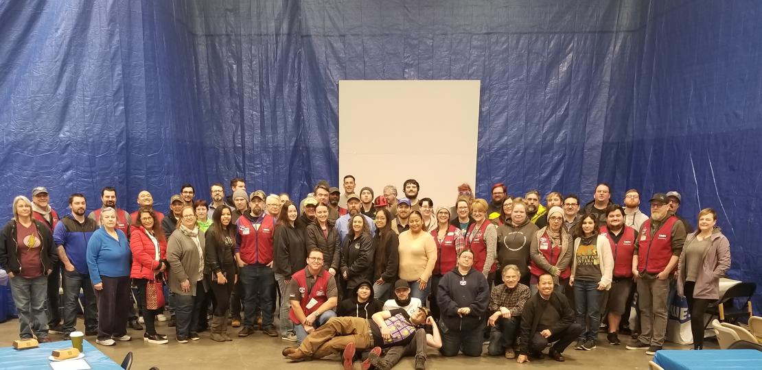 miskelly71's tweet photo. Recognizing many of our employees at our all store meeting as we celebrate 2018 and set the team up to take us from good to great in 2019! https://t.co/aTfsz03SUj