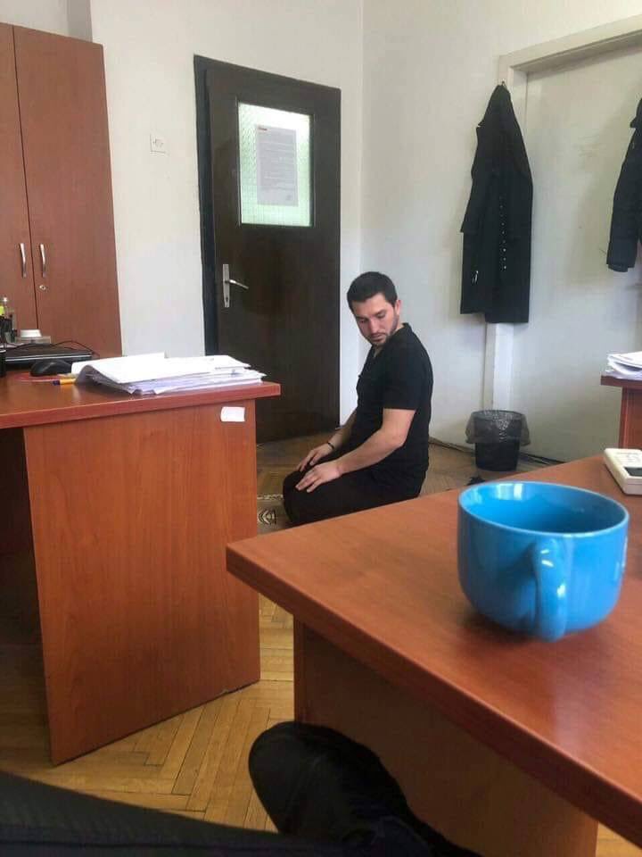 shpendzymberi's tweet photo. Namazi i fundit (Namazi i Ikindis 13.02.2019) Në zyrën e punës..
Do na mungosh shum o vlla.
#Shembull
Rahmetullah Abdurahimi https://t.co/klFdoqJ1xs