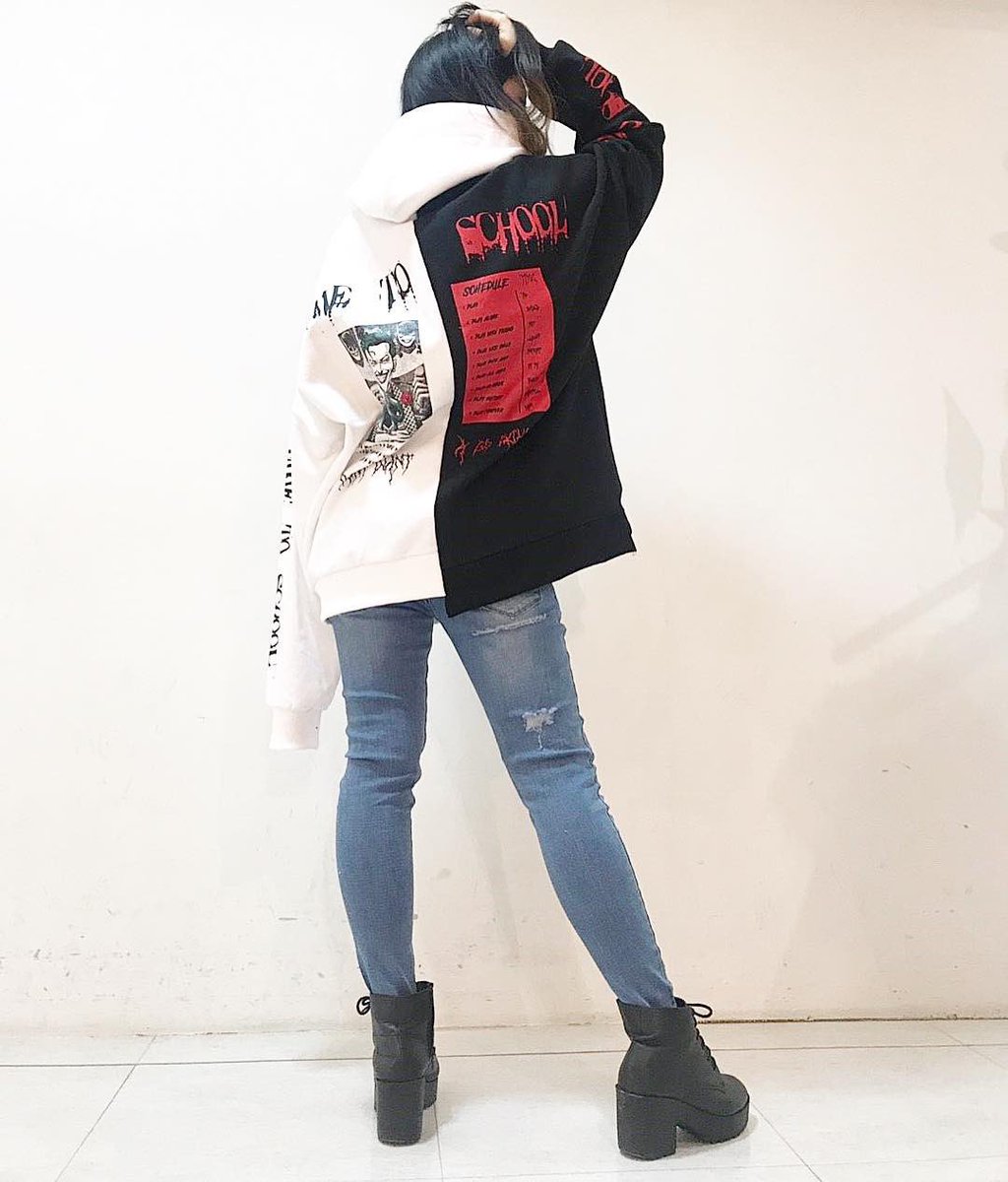 Thicc 韓国ユニセックスファッション Na Twitteri 韓国ファッション Bts 防弾少年団 バンタン Kpop好きな人と繋がりたい Exo 韓国通販 オルチャンメディア ヘアスタイル ガールズルール 韓国服 オルチャンメイク 赤リップ 韓国ブランド お洒落女子 古着女子 メンズ