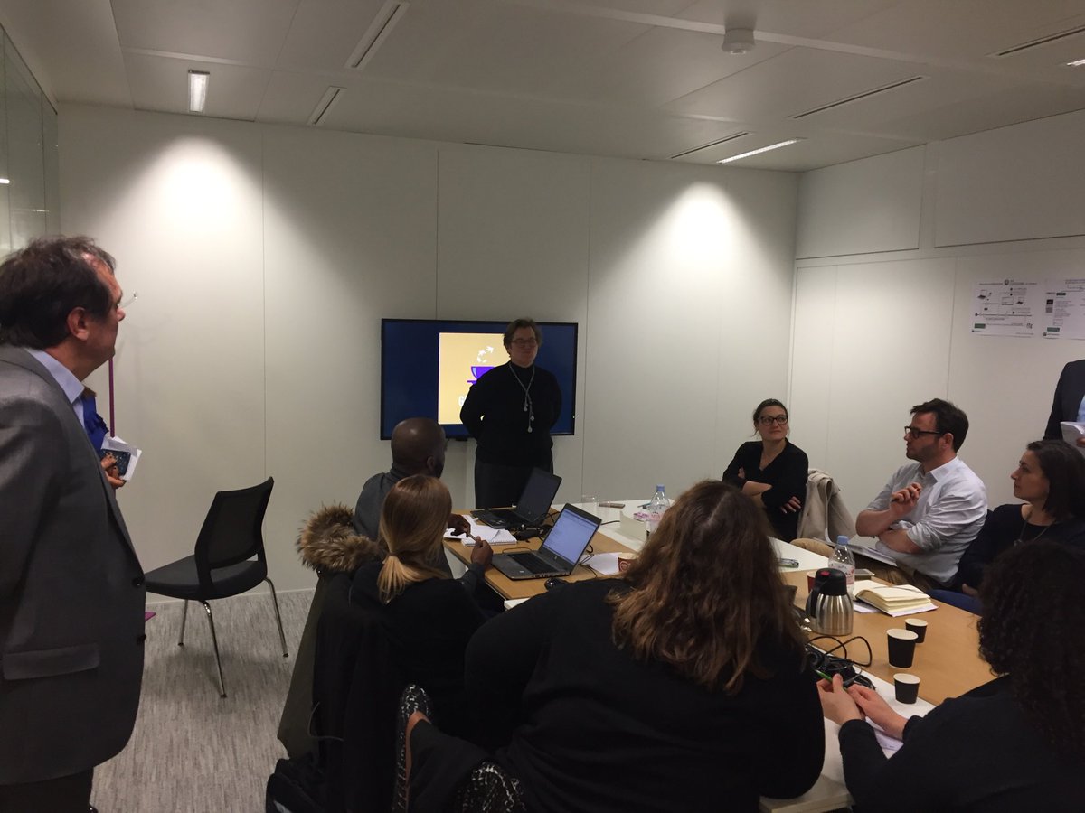 VolpeiPierre's tweet photo. #Responsables animation IdfEst Afin de renforcer les synergies les responsables d’animation de l’Idf  Est rencontrent les managers de Net Épargne et du CRC. Une belle journée d’échanges! Merci à Isabelle Heule, Sébastien Moreau, Marie Pierre Lefebvre pour leur accueil! https://t.co/wbrhpQUrbI
