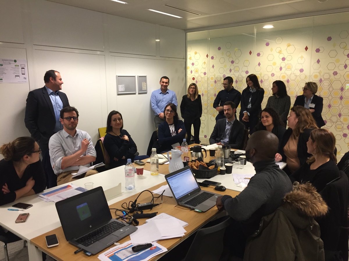 VolpeiPierre's tweet photo. #Responsables animation IdfEst Afin de renforcer les synergies les responsables d’animation de l’Idf  Est rencontrent les managers de Net Épargne et du CRC. Une belle journée d’échanges! Merci à Isabelle Heule, Sébastien Moreau, Marie Pierre Lefebvre pour leur accueil! https://t.co/wbrhpQUrbI