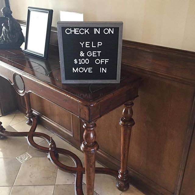 Good Morning! Stop by and see your new home. Check into our yelp page and receive an additional $100 off move in. #happysunday #versaillesonthelake #sunny #bluesky #lake #resortliving #goodmorning #specials #feelslikesweaterweather #stopby #yournewhome