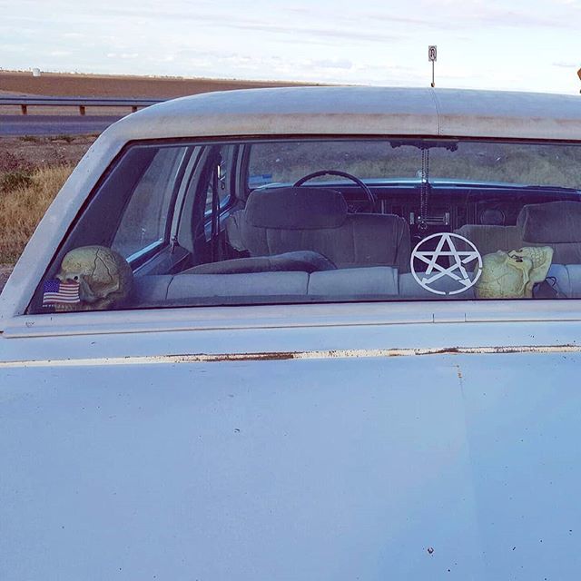hungryknife's tweet photo. #sunday #murica #satan 
#desertlife #arizonaliving #arizonacity #casagrande #southwest #blueskiesandsunshine #sunnydaze #detailsoftheday #sonorandesert #getlost #simplyadventure #staywild #wanderer #justgoshoot #letsgo #photography #photooftheday #picoft… https://t.co/OSqh3sx8qy https://t.co/gaauQqSUt7