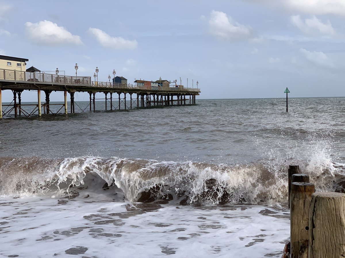BlithSpirit's tweet photo. Afternoon Teignmouth @Teignbridge @teignnews @VisitDevon @SouthWestUK @TeignmouthLove @TeignTourism @BritishSeaside @TeignmouthPier @uktourist @HolidaysInDevon @Devon_Hour @DevonVisitor @visitsouthwest @DevonLiveNews @ClubTeignmouth https://t.co/AlNH7kVtUk