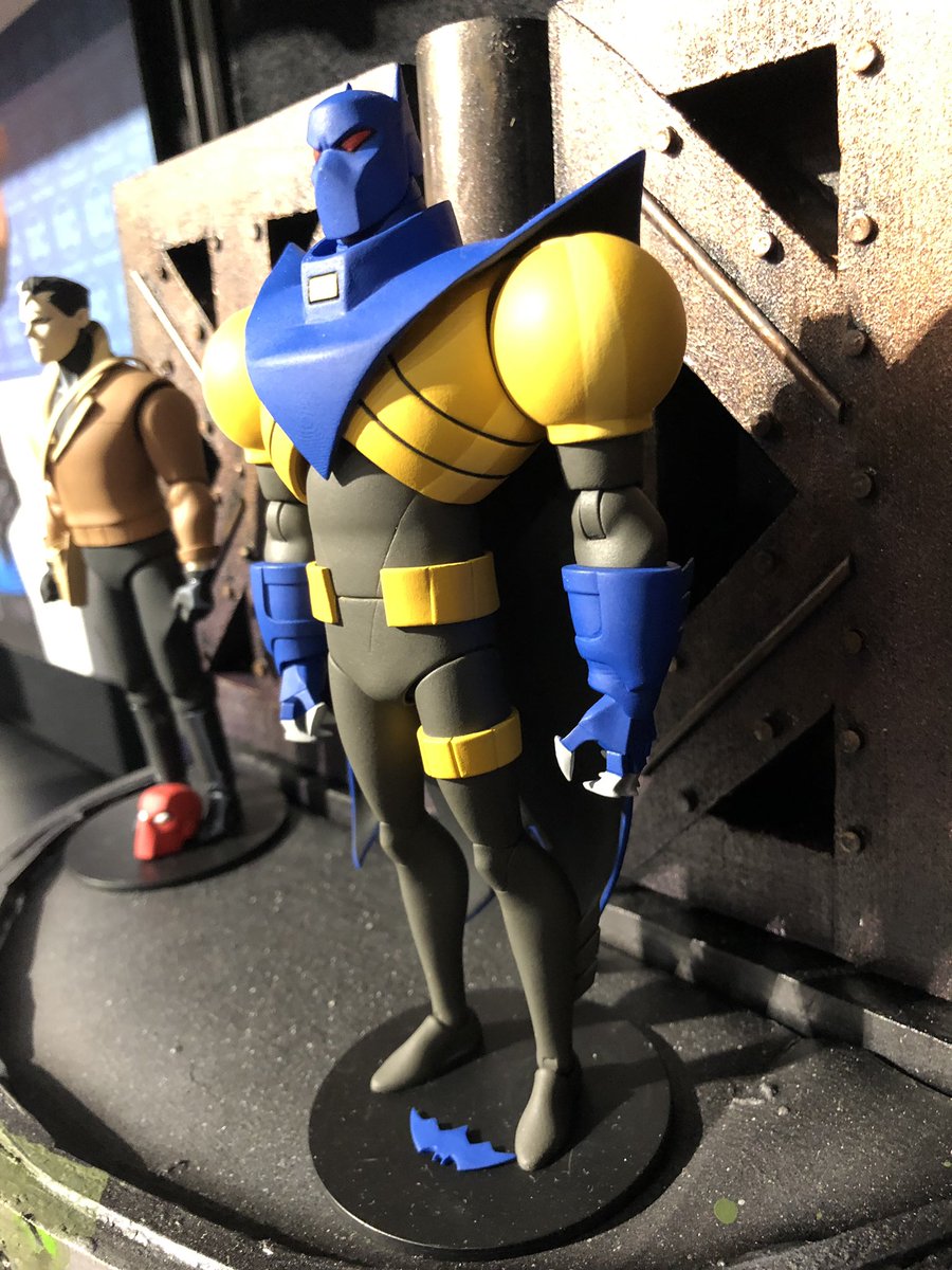 Twoucan Dummy の注目ツイート モデル