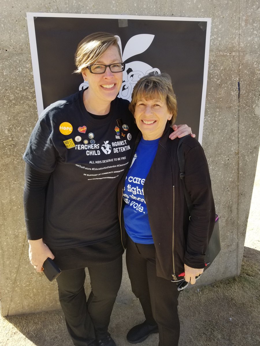 Thank you @MandyRheaWrites for organizing such an important event. Let's keep teaching that diversity is our strength.  #TeachInForFreedom #ClassroomsNotCages