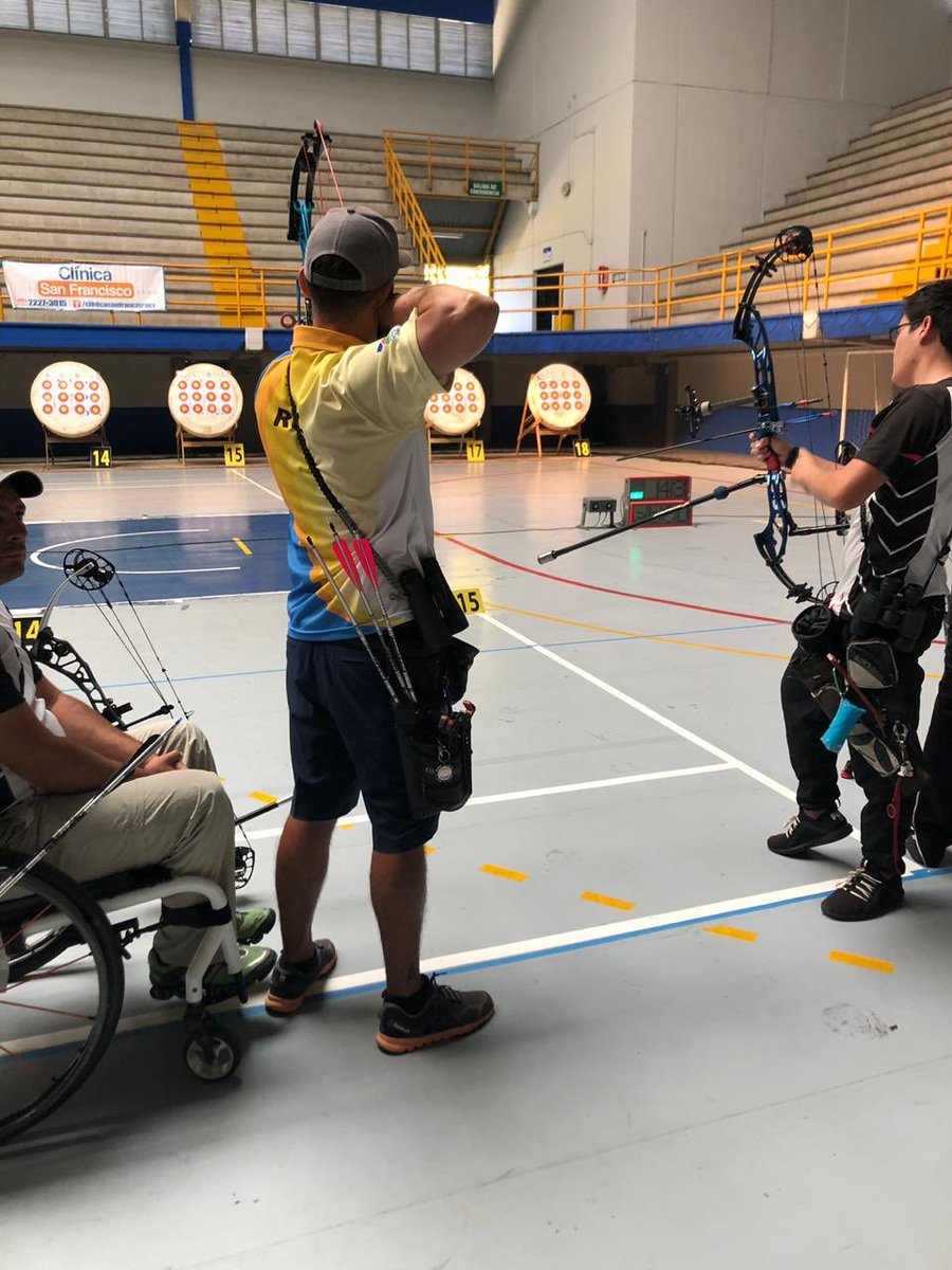 Campeonato nacional Indoor, polideportivo de Cartago