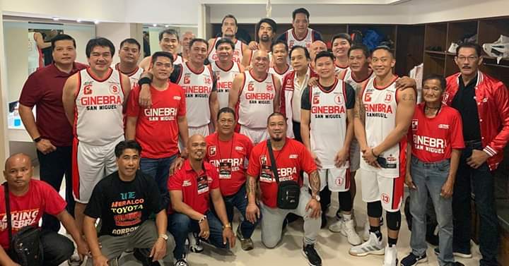 itzmehroanne's tweet photo. Napansin ko lang my super duper idol @VinceHizon12 magkaka size 😂 na kayo nila BFF @dodotjaworski #bennycheng #wilmerong #pidojarencio #nolilocsin at si kuya #jayveegayoso ✌peace po pero sobrang nakakamis kayo lahat #nsd #GordonsGin1997 https://t.co/gW29PeyIvK
