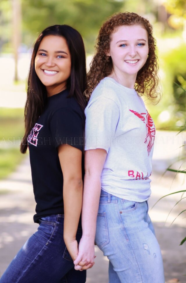 mary__tina's tweet photo. SO SO HAPPY!!!! I am BALL STATE BOUND!! ❤️🖤❤️🖤❤️ chirp! chirp!
Can't wait to take this next step of life with my lifelong bestie right beside me♥️♥️♥️ https://t.co/O7VWJr0LAV