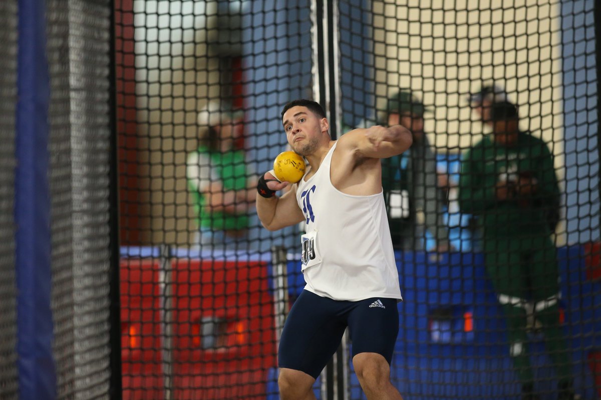 RiceTFXC's tweet photo. 🥉 Freshman Elian Ahmar sets a season-best with a throw of 17.27m (56-08.00) to finish 3rd and earn All-Conference honors at the #CUSATF Indoor Championships! 

#GoOwls👐 https://t.co/1AFVzpSbEC