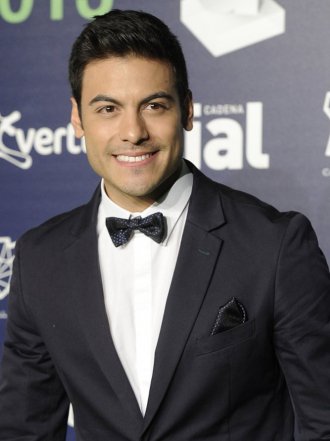 Laencuesta4's tweet photo. #Encuesta (Tercera ronda)
#CantanteFavorito
- A qué cantante preferís?
MG @_CarlosRivera 
RT @pabloalboran https://t.co/XsGzsoQ7e8