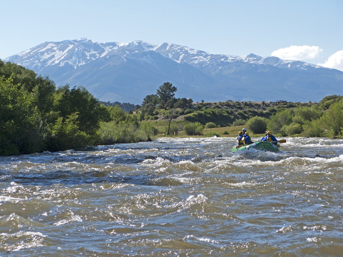 WA_Rafting's tweet photo. Beauty is all around us! It is so important to take a moment and enjoy the world around us. #InARaft #whitewaterrafting https://t.co/pMYSHieddw