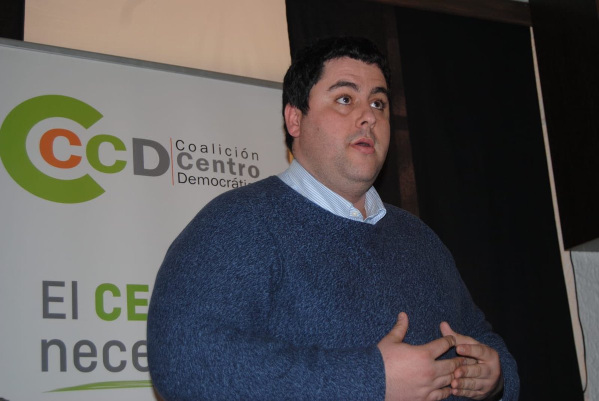 CCDcentro's tweet photo. El sábado tuvo lugar en Monóvar una tertulia política entre los responsables de CCD en la provincia de Alicante. Seguimos trabajando en la planificación y organización de las elecciones locales, autonómicas y europeas del próximo 26 de Mayo. https://t.co/LDyHrWnKtx