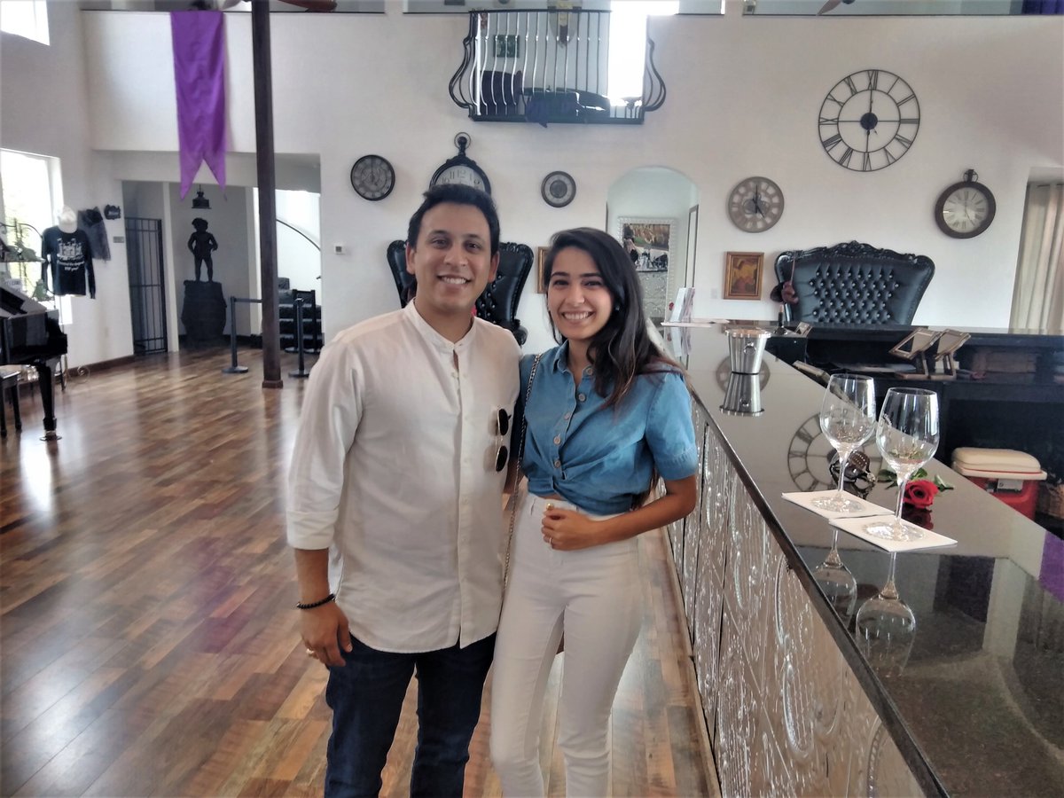 OpenRangeTours's tweet image. This beautiful couple came from Houston to celebrate valentines and their engagement, they love it here so much they plan on bringing their family back! They spent their day at 290 wine castle and Barons creek! Congratulations you two!