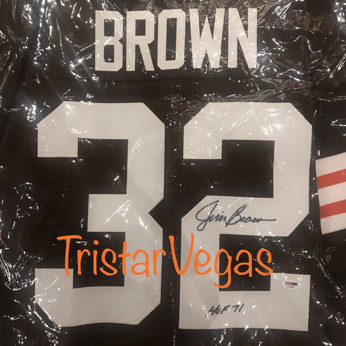TRISTARVegasFS's tweet photo. Happy Birthday to the one and only 
JIM BROWN!!  
🎂🍰🥂🏀🎁🎉🎈 

??’s bout 💵 or 📦📬 please ☎️ or Direct Message us!

#fashionshowlv 702-405-0390
We ship world wide 📦🌎✈️🚚
Free Parking 🚗🚙

#jimbrown #browns #cleveland #nfl #happybirthday 🏀🎂 https://t.co/iEILrE6hU4