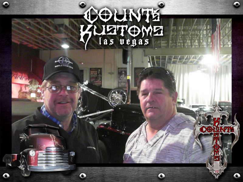 RubyKerri's tweet photo. Checking out Count's Kustoms!
@CountsKustoms #CountsKustoms https://t.co/EgiJ9PYXp2