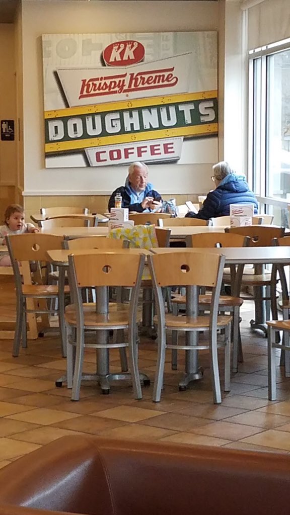 CelebsInCLT's tweet photo. SPOTTED: Roy Williams at the @krispykreme in Cotswold earlier this afternoon (📸: @FlynnsideInfo) https://t.co/GzGrQH3haN
