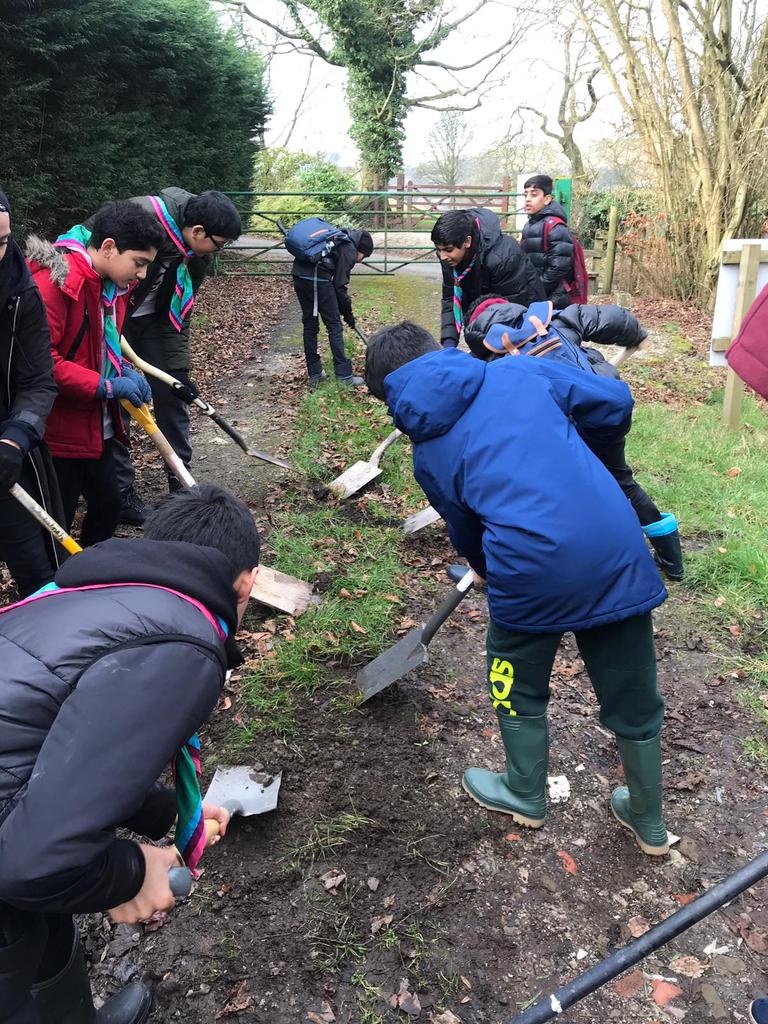 tauheedulboys's tweet image. @tauheedulboys Scouts living value of #respect + supporting outdoor set-up at Bowley @olive_bburn @BlackburnScouts