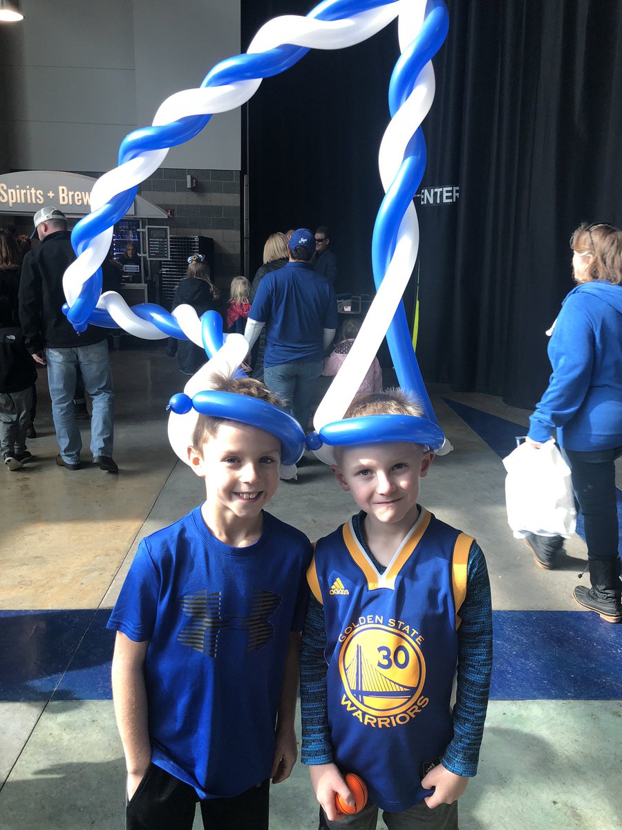 DixonVans's tweet photo. #GoJays https://t.co/MCBnmAMhZv