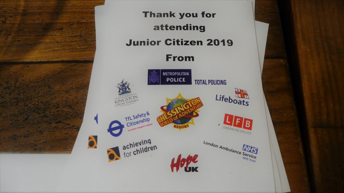 HopeukUK's tweet image. Another Junior Citizens in Kingston has come to an end - another 2,000 children have had drug education at Chessington World of Adventures!  We will be doing more work at the Ewell and Reigate Junior Citizens initiatives in March.
