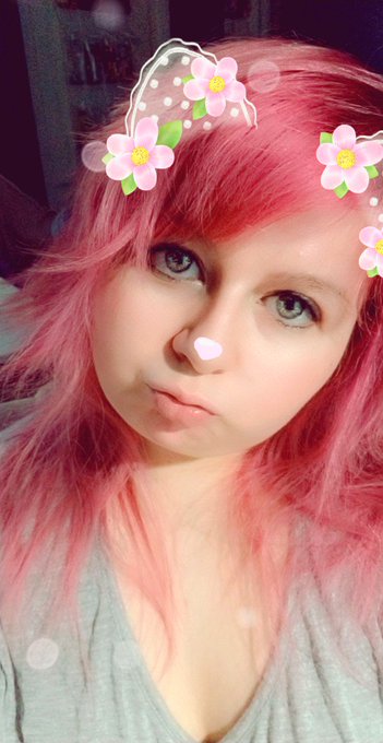 This is the most adorable selfie I've ever taken. https://t.co/NJVO9yC6g3<a href="/tag/pornpocalypse"class="tags"><span>#pornpocalypse</span></a>