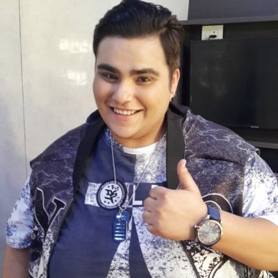 sumeetsamnani's tweet photo. #NewProfilePic https://t.co/7KDbl0jQLw