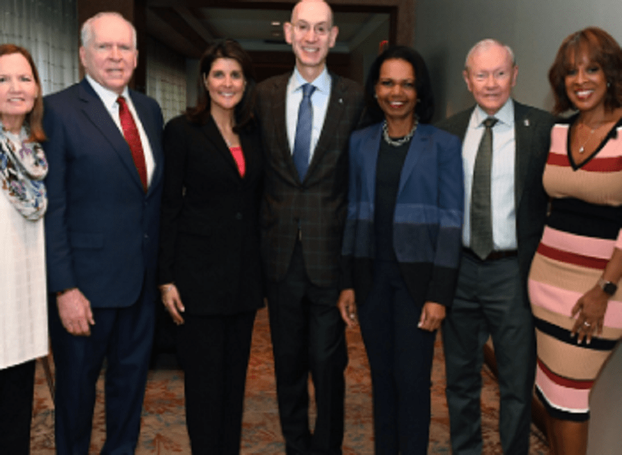 SMDH: Right Wing Twitter Attacks #NikkiHaley because She Sat on Panel with #JohnBrennan, #MartinDempsey dlvr.it/Qz635K