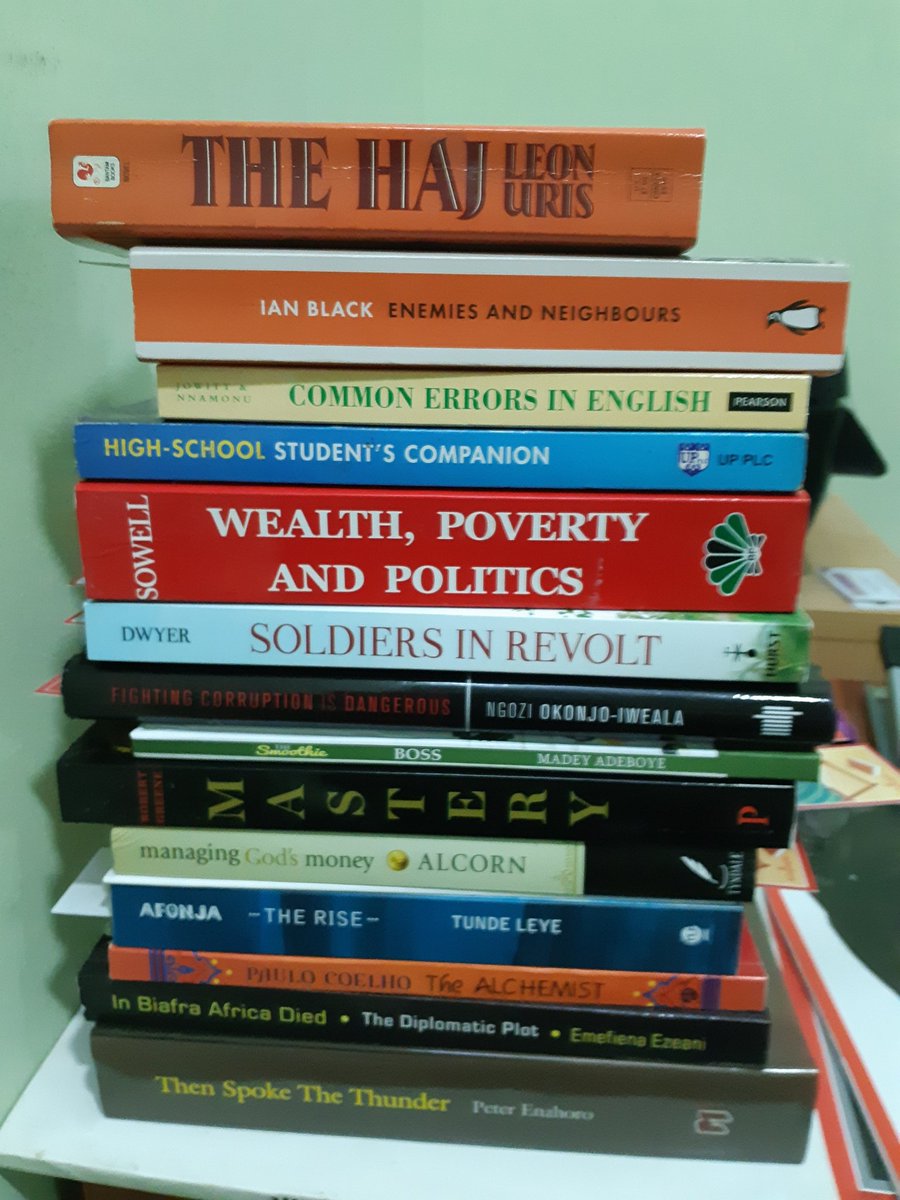 RAMAEditors's tweet photo. @mostlylit @JacarandaBooks #showdembooks #Ramaeditors https://t.co/u19uZn6hvo