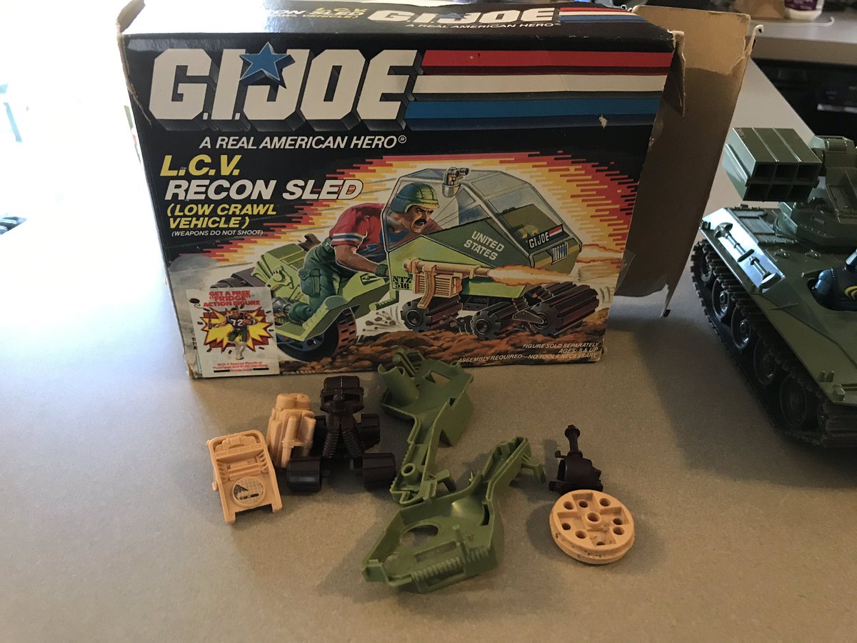 iggaryv's tweet photo. Some #GIJoe toys must die so that others may live. The forward part had glue and a broken tab so it became a donor for three parts I needed. Below is what I didn’t need/break #quickdeath #deathbyflatheadscrewdriver #parts #whatshappening #comingsoon https://t.co/OjRTVIwS33