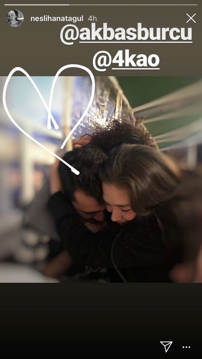 Burcu ve bizim kız.❤
#NeslihanAtagül #KadirDoğulu