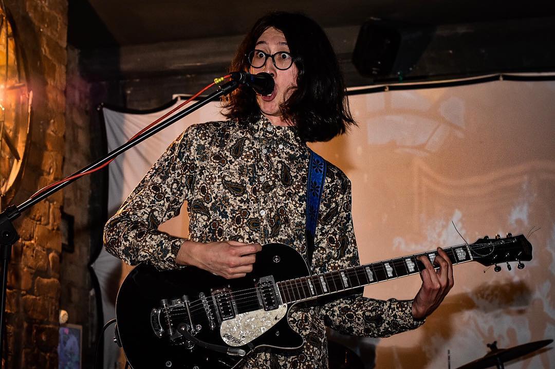 skinnerslane's tweet photo. 🍾 Insane Saturday in Smithdown 🎯
Shout out to @poppedmusic & @CraftTapRoom for having us down; go check out @weareravellas & #alicemae, absolutely amazing last night ☂️
📸 @glamgigpics
#gig #fun #smithdownroad #liverpool #riff #band #drunk #originalmusic #rock #friends #fun https://t.co/zMjxXhptLN
