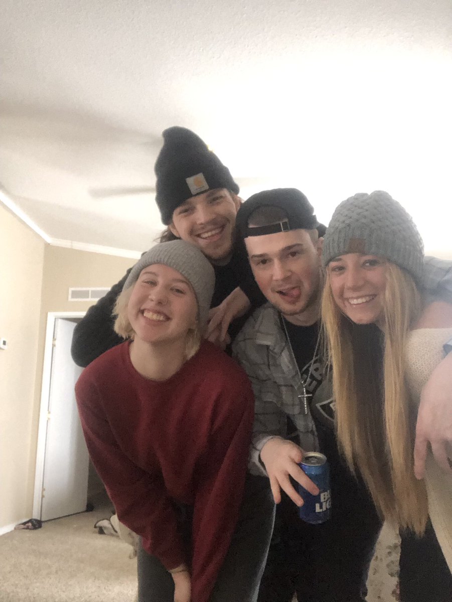 AlexLay12's tweet image. Slidin’