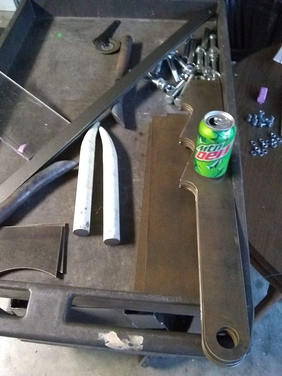 &lt;Currently going through an evolution&gt; #CrushLife #ReleasetheKraken #BattleBots #WeWantSeason4