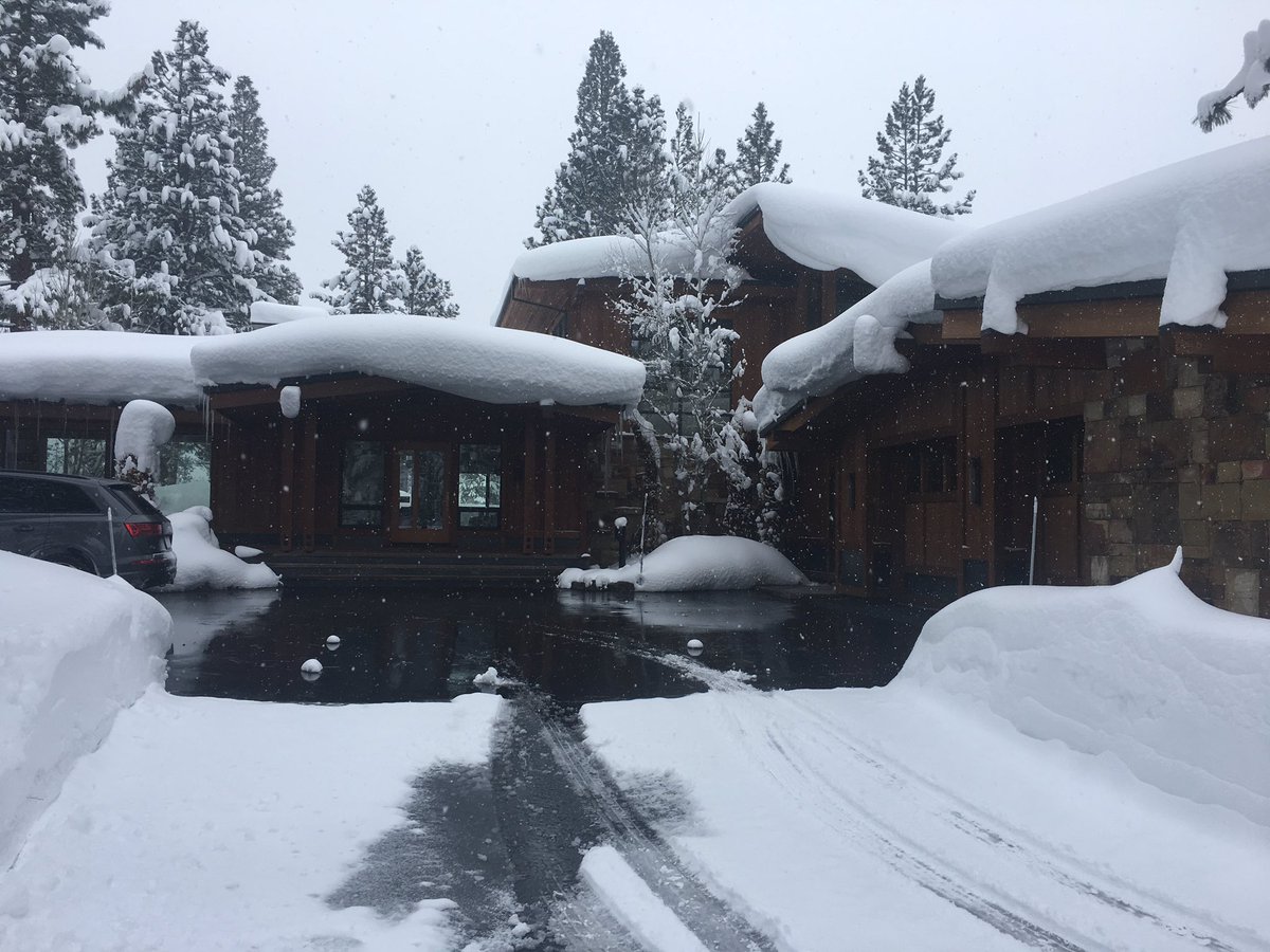 kttalkstahoe's tweet photo. Heated driveways are key in #Tahoe https://t.co/GHKgDSyqZe open at 3pm today https://t.co/FKGHlLfJaV
