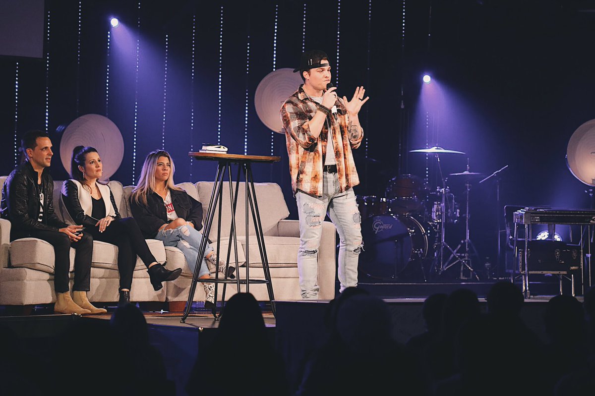 joshrhye's tweet photo. Couch talks and courageous faith was the theme for the day...everyone from moms, to students and business owners left with a heart full and a reminder we were born for this. @Carson_Case and @erinohhhh we love you &amp; can’t wait to see what God continues to do in your life.👌 https://t.co/tsC4EoQ5ie