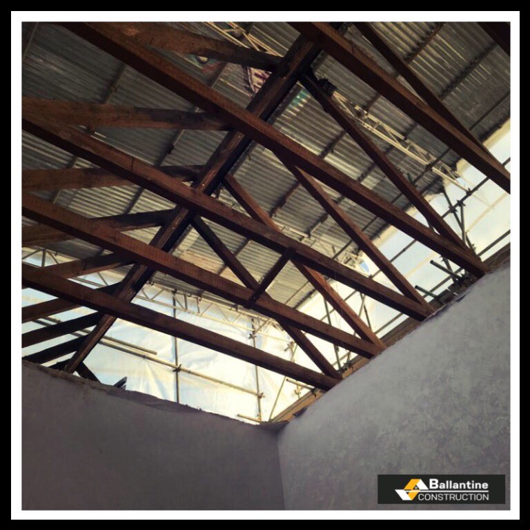 BallantineCLtd's tweet photo. Loft conversion &amp; 1st floor renovation at KT9 - BYE BYE ROOF (&amp; 1st floor ceilings!) 👋🏼 Thank goodness for the trusty tin hat! The rain this week 🙈 Works here moving along nicely...all perfect, apart from the unwanted visitor in the evenings! 🦇 #ballantineconstruction #bat https://t.co/77Otr3Lqo0