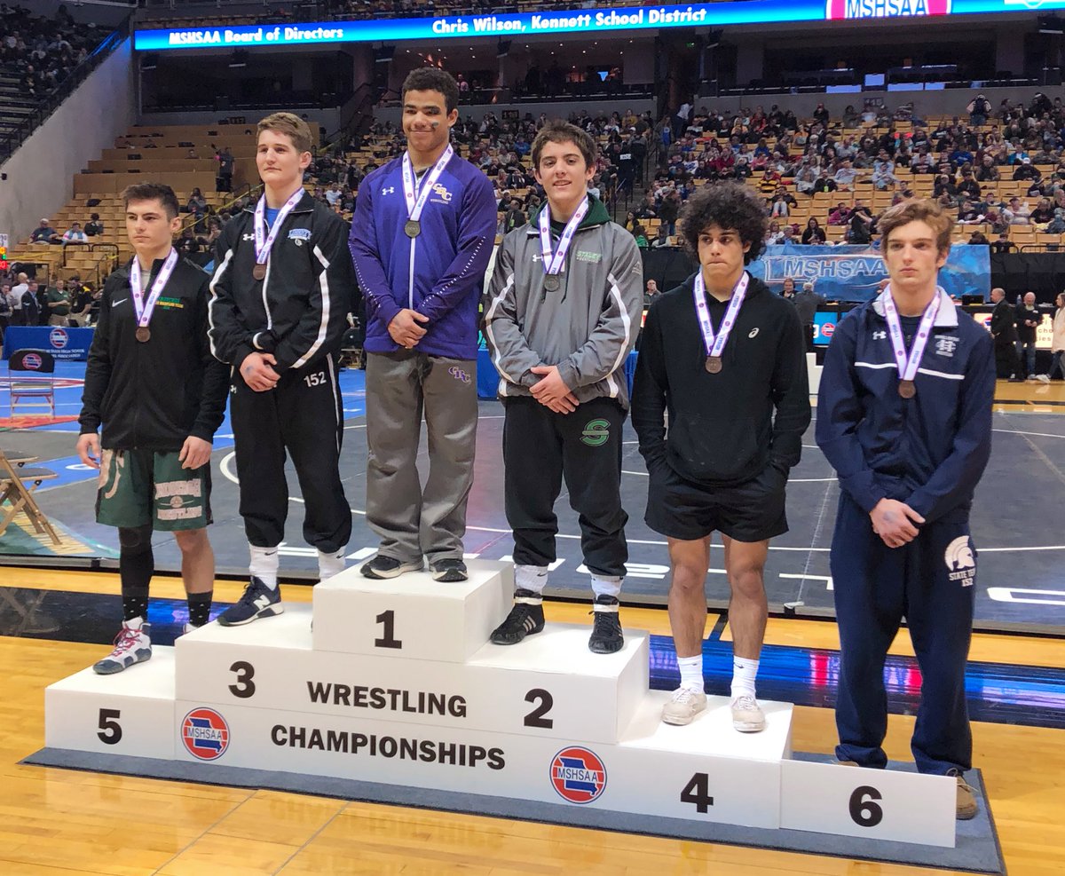 ElishaBears's tweet photo. Aidan Johnson a runner up by decision to the number 8 ranked kid in the nation. #patiencePAIDoff #STAfamily @NKCSchools @StaleyNews @SHSFalcons @StaleyWrestling https://t.co/kbZhCZPBko