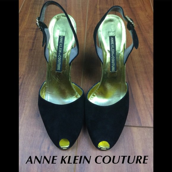 hovannie's tweet photo. So good I had to share! Check out all the items I'm loving on @Poshmarkapp #poshmark #fashion #style #shopmycloset #anneklein #express: https://t.co/5Vx0MB9JzQ https://t.co/hzU4d0btlj